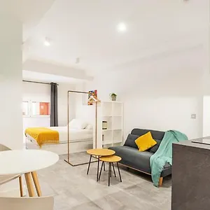 Loftinmalaga Hotel apartamentowy Malaga